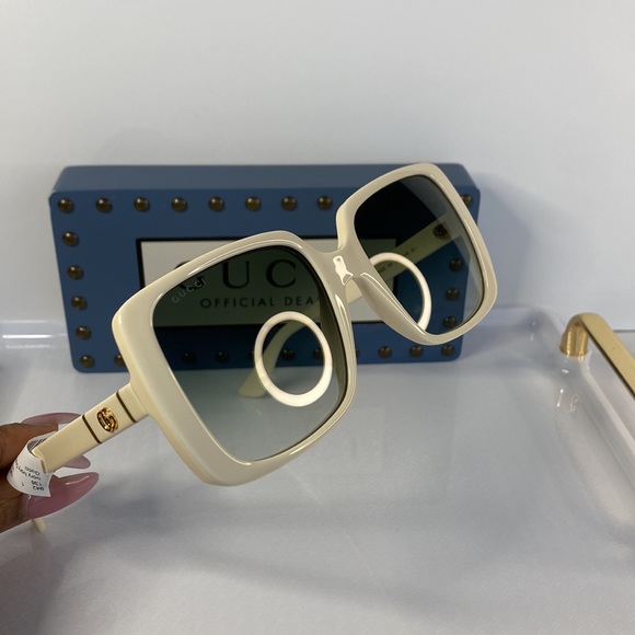 💯 - Gucci Cream/Grey Gradient GG0632S Square Sunglasses - Picture 14 of 15